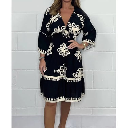 Women Elegant V Neck Printed Waist Tuck Three Quarter Dress