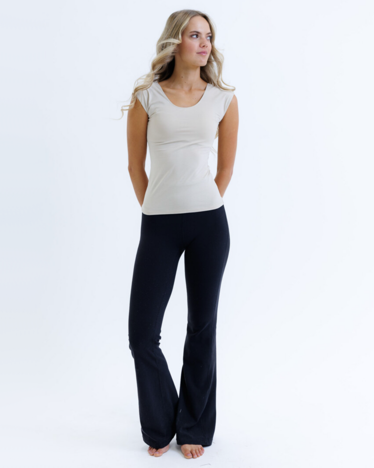 Women Cotton Stretch Fitted Scoop Neck Cap Sleeve T Shirt