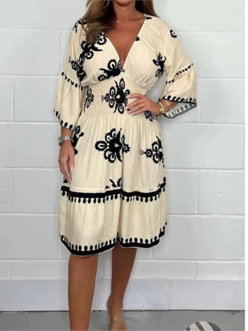 Women Elegant V Neck Printed Waist Tuck Three Quarter Dress