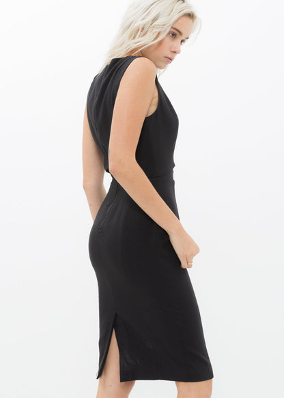 Keyhole Front Midi Dress – Black